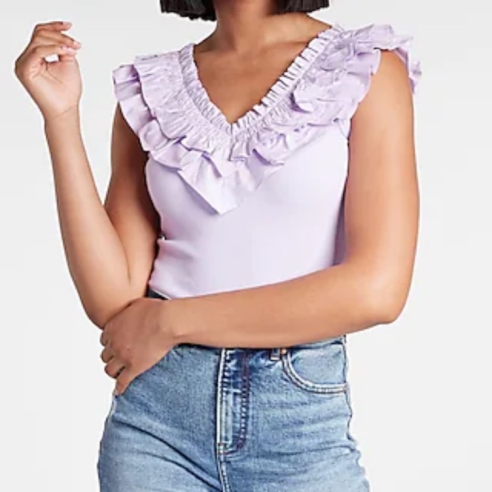 Ribbed Poplin Ruffle V-Neck Tank
